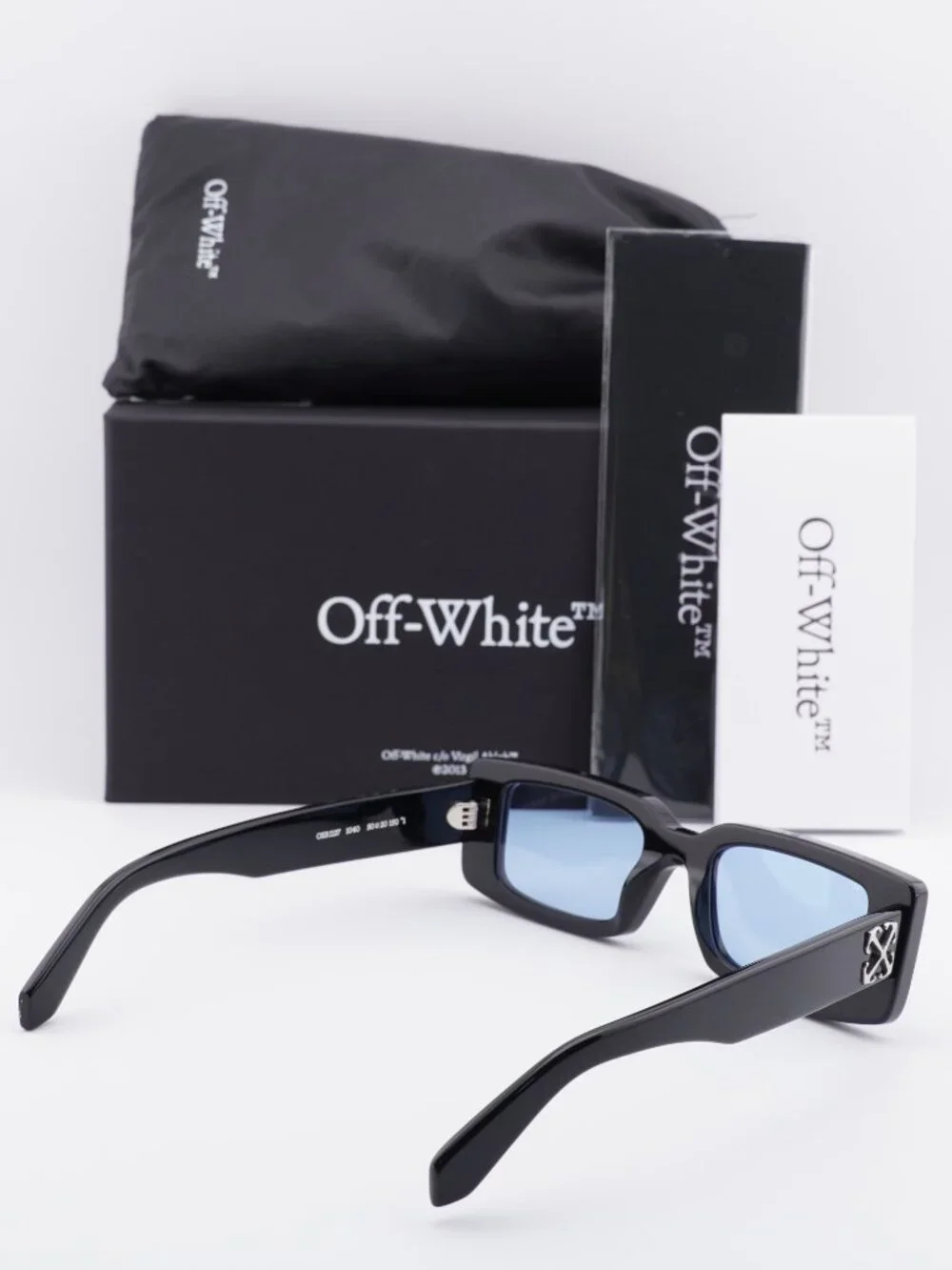 Off-White OERI127 ARTHUR 1040 Rectangle Sunglasses – Black / Blue